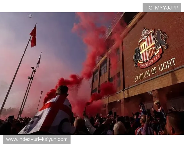 西汉姆依靠左路叠加不断获得机会，展现不容忽视的战术魅力